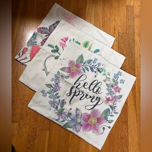 NWOT Set of 3 Floral Decorative Pillow Covers with Zippers